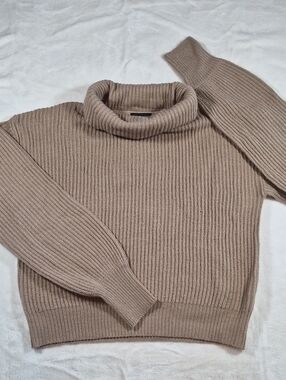 Streetwear Society Women's Taupe Ribbed Turtleneck Sweater